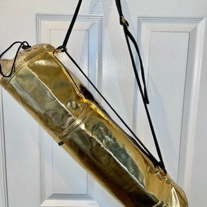 Stylish Gold Yoga Mat "Urban Bag" by agoy London